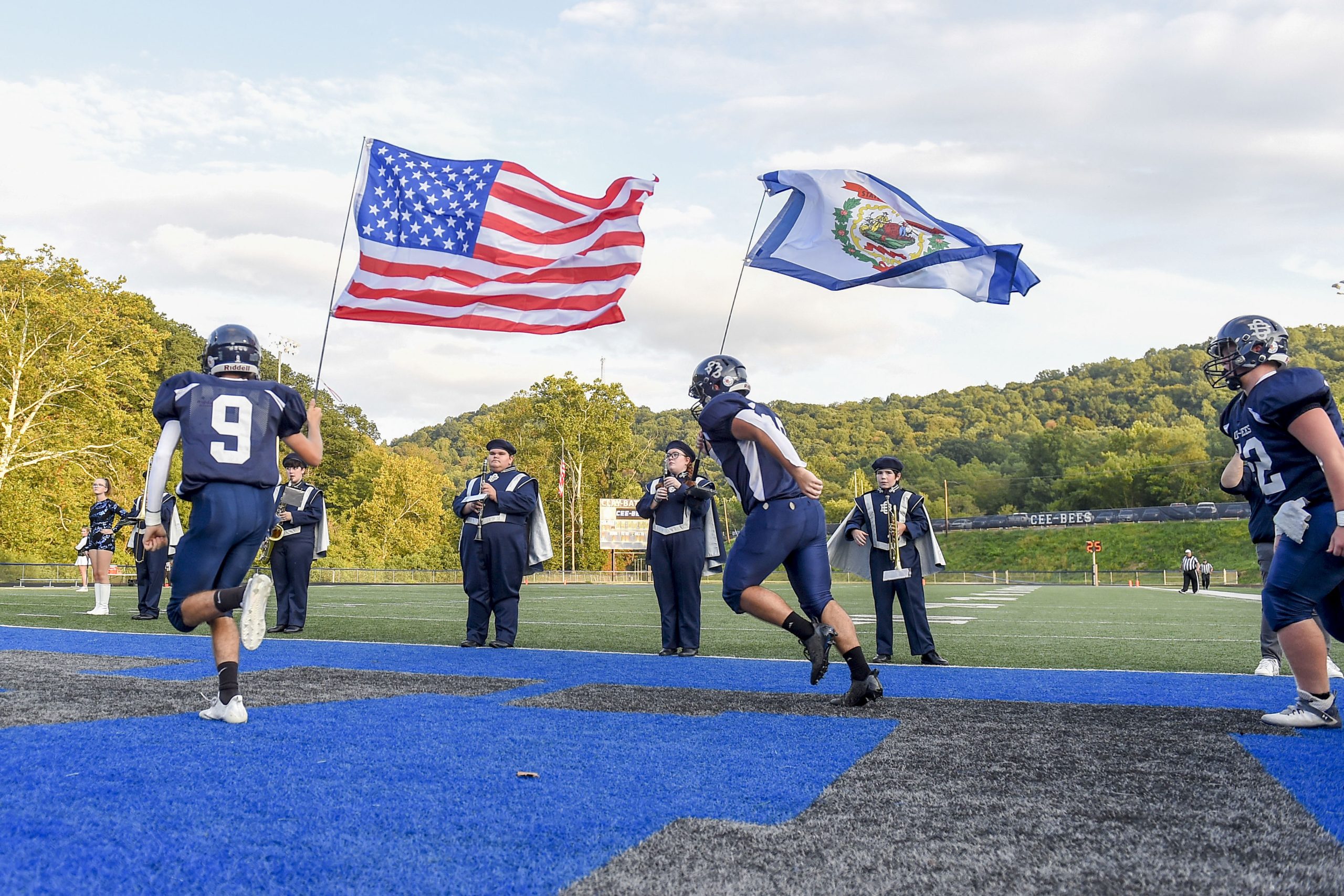 Clay-Battelle hires all-time leading rusher Aaron LaPoe as head football coach